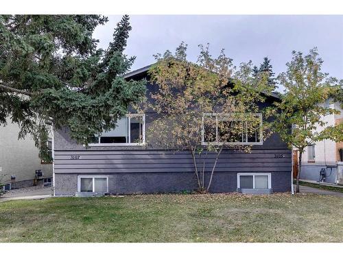 3105 A & B, 3107 A & B 38 Street Sw, Calgary, AB - Outdoor