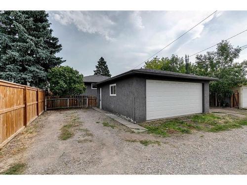 3105 A & B, 3107 A & B 38 Street Sw, Calgary, AB - Outdoor With Exterior