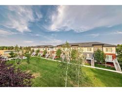 4314-5305 32 Avenue SW Calgary, AB T3E 8A2