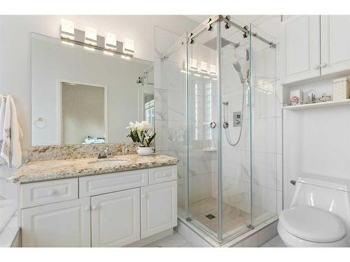 38 Edgevalley Manor Nw, Calgary, AB - Indoor Photo Showing Bathroom