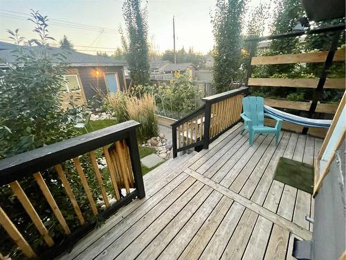 8327 Bowness Road Nw, Calgary, AB - Outdoor With Deck Patio Veranda