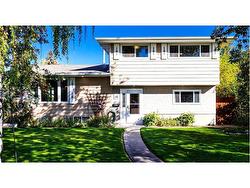 14 Glacier Place SW Calgary, AB T3E 5A4