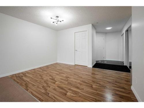 1207-6224 17 Avenue Se, Calgary, AB - Indoor Photo Showing Other Room