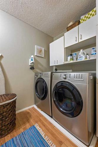 348 Weddenburn Road Se, Calgary, AB - Indoor Photo Showing Laundry Room