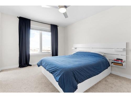 6 Coutts Close, Olds, AB - Indoor Photo Showing Bedroom