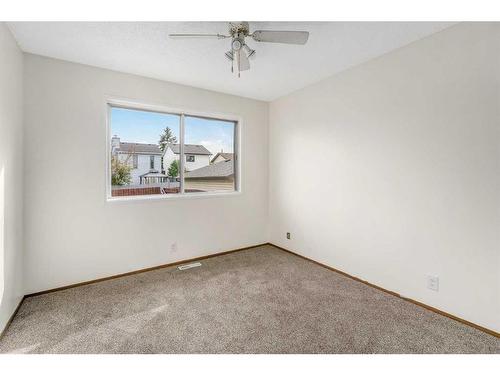 79 Taraglen Road Ne, Calgary, AB - Indoor Photo Showing Other Room