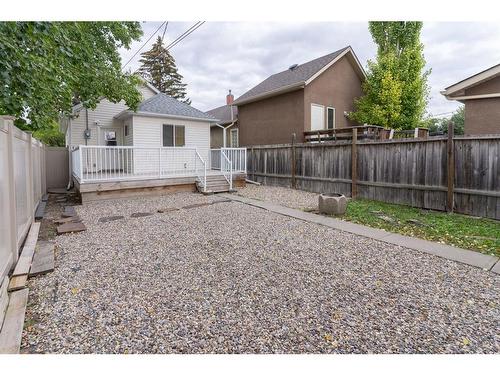 4822 1 Street Sw, Calgary, AB - Outdoor