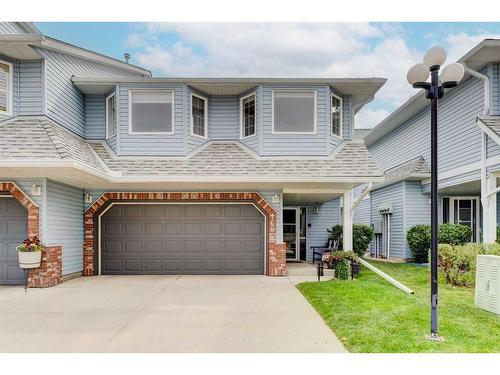 160 Valley Ridge Heights Nw, Calgary, AB - Outdoor With Facade