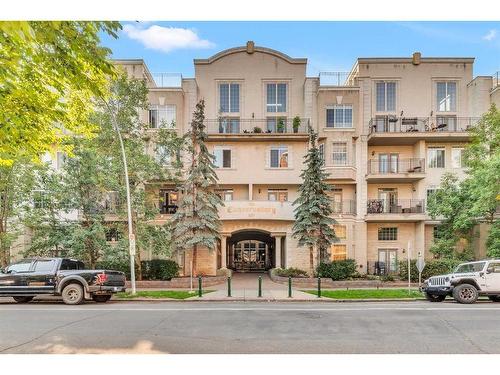 217-527 15 Avenue Sw, Calgary, AB - Outdoor With Balcony With Facade