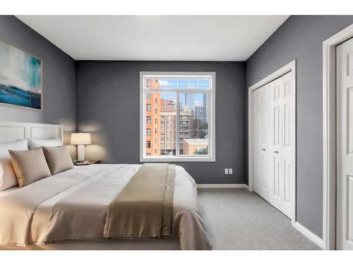 217-527 15 Avenue Sw, Calgary, AB - Indoor Photo Showing Bedroom