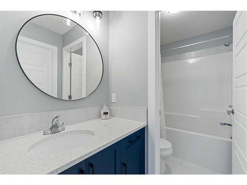 42 Waterford Road, Chestermere, AB - Indoor Photo Showing Bathroom