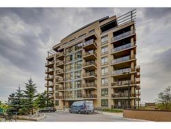 203-10 Shawnee Hill SW Calgary, AB T2Y 0K5