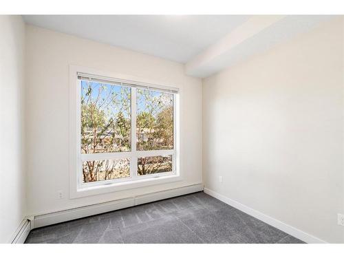 205-15233 1 Street Se, Calgary, AB - Indoor Photo Showing Bathroom