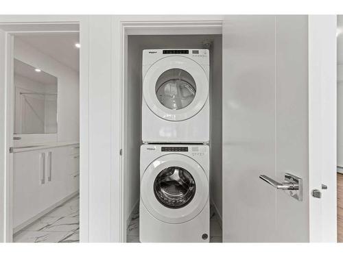 3609-60 Skyview Ranch Road Ne, Calgary, AB - Indoor Photo Showing Laundry Room