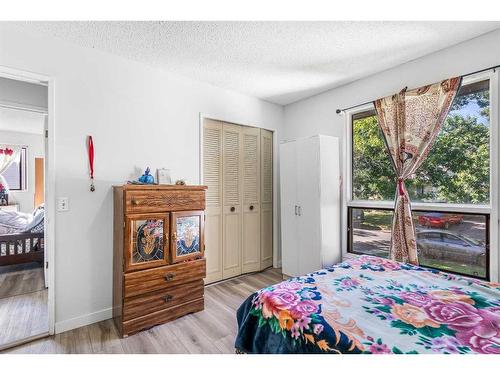 456 Whitehill Place Ne, Calgary, AB - Indoor Photo Showing Bedroom