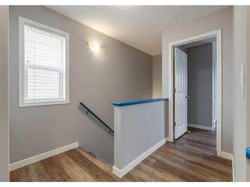 137 Everglen Grove Sw, Calgary, AB - Indoor Photo Showing Other Room