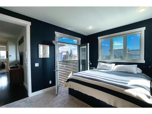 65 Walden Square Se, Calgary, AB - Indoor Photo Showing Bedroom