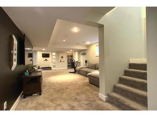 65 Walden Square Se, Calgary, AB - Indoor Photo Showing Bathroom