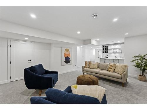 24 Westover Drive Sw, Calgary, AB - Indoor Photo Showing Living Room