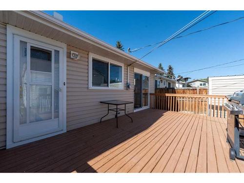 224 Penswood Way Se, Calgary, AB - Outdoor With Deck Patio Veranda With Exterior