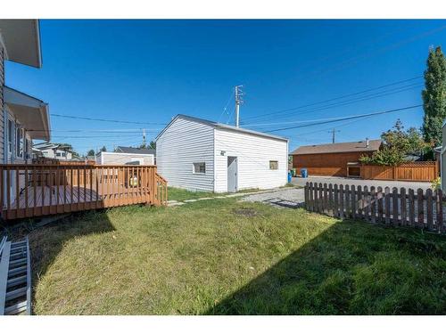 224 Penswood Way Se, Calgary, AB - Outdoor With Deck Patio Veranda