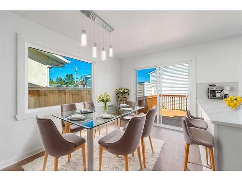 224 Penswood Way Se, Calgary, AB - Indoor Photo Showing Dining Room