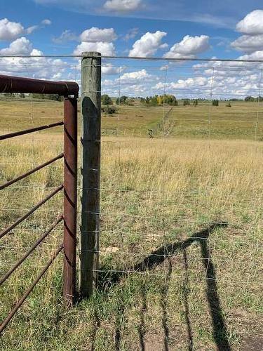 274093 Rge Rd 261, Rural Rocky View County, AB 