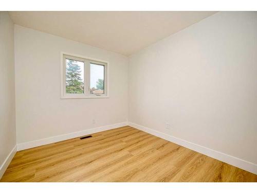 115 Pineside Place Ne, Calgary, AB - Indoor Photo Showing Other Room