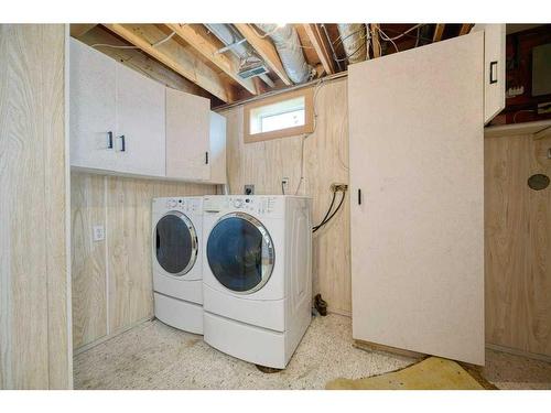 115 Pineside Place Ne, Calgary, AB - Indoor Photo Showing Laundry Room