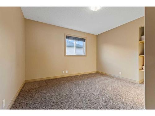 140 West Creek Close, Chestermere, AB - Indoor Photo Showing Other Room