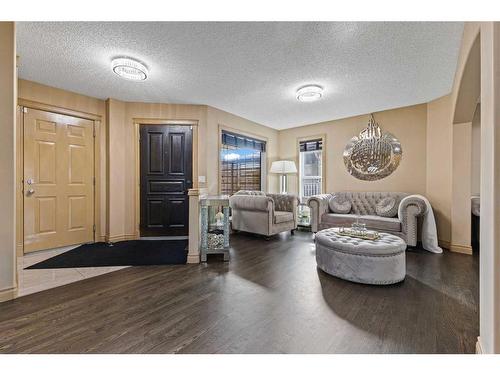 140 West Creek Close, Chestermere, AB - Indoor Photo Showing Living Room