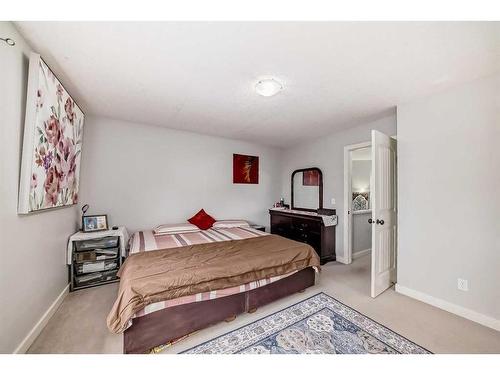 149 Saddlebrook Way Ne, Calgary, AB - Indoor Photo Showing Bedroom