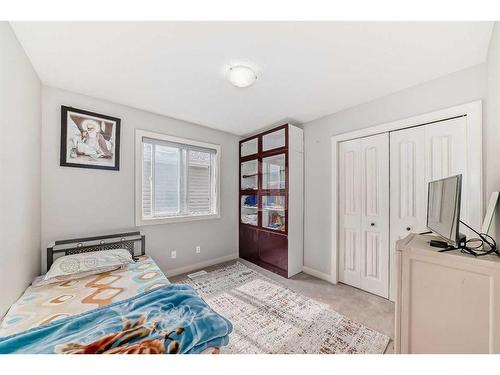 149 Saddlebrook Way Ne, Calgary, AB - Indoor Photo Showing Bedroom