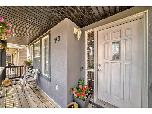 149 Saddlebrook Way Ne, Calgary, AB - Outdoor With Deck Patio Veranda With Exterior