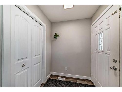 149 Saddlebrook Way Ne, Calgary, AB - Indoor Photo Showing Other Room