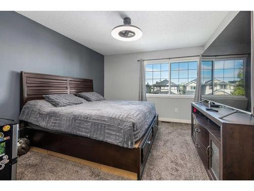 793 Luxstone Landing Sw, Airdrie, AB - Indoor Photo Showing Bedroom