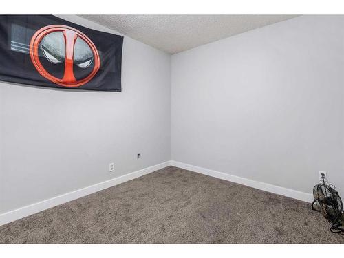 793 Luxstone Landing Sw, Airdrie, AB - Indoor Photo Showing Other Room