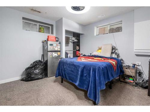 793 Luxstone Landing Sw, Airdrie, AB - Indoor Photo Showing Bedroom