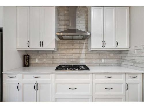 90 Seton Grove Se, Calgary, AB - Indoor Photo Showing Kitchen