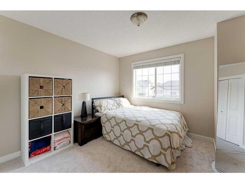 193 Rockyspring Grove Nw, Calgary, AB - Indoor Photo Showing Bedroom