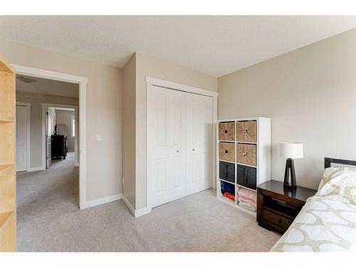 193 Rockyspring Grove Nw, Calgary, AB - Indoor Photo Showing Bedroom