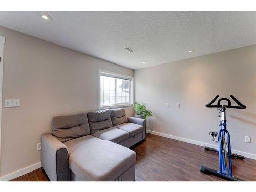 193 Rockyspring Grove Nw, Calgary, AB - Indoor