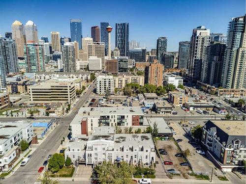 114 18 Avenue Se, Calgary, AB - Outdoor With View