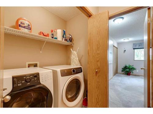 27 Citadel Pass Crescent Nw, Calgary, AB - Indoor Photo Showing Laundry Room