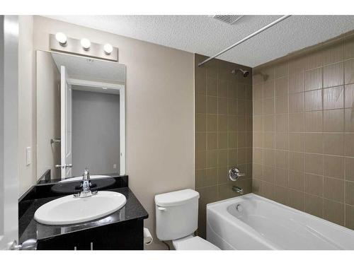 217-195 Kincora Glen Road Nw, Calgary, AB - Indoor Photo Showing Bathroom