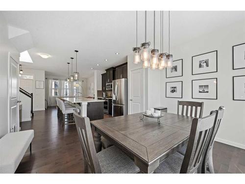 321 Marquis Heights Se, Calgary, AB - Indoor Photo Showing Dining Room