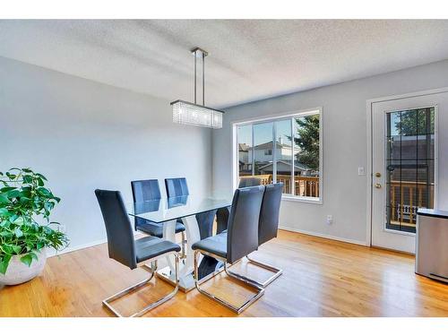 116 San Fernando Crescent Ne, Calgary, AB - Indoor Photo Showing Dining Room