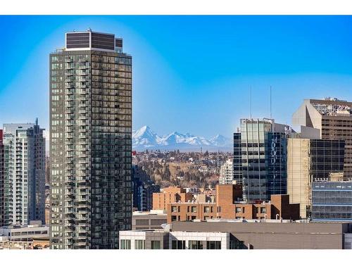 1603-615 6 Avenue Se, Calgary, AB - Outdoor With Facade