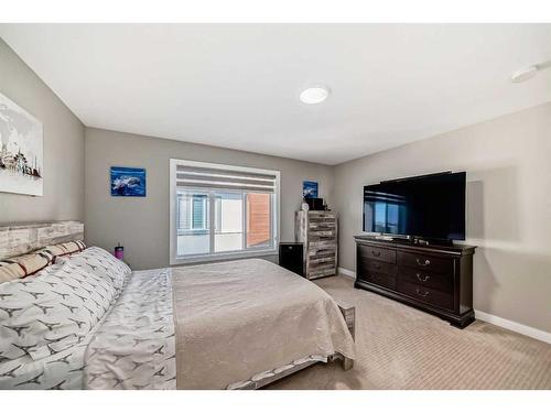 5-129 Skyview Parade Ne, Calgary, AB - Indoor Photo Showing Bedroom