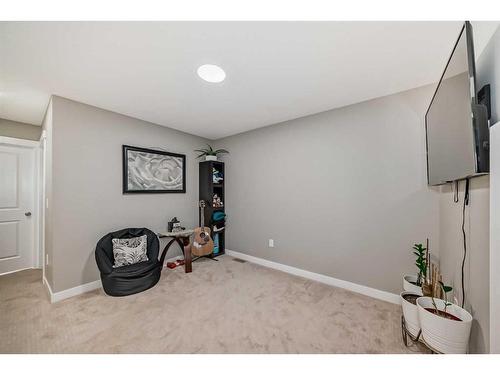 5-129 Skyview Parade Ne, Calgary, AB - Indoor Photo Showing Other Room